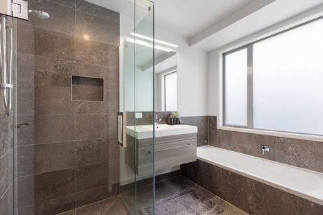 Photo of property in 9 Puhirake Crescent, Pyes Pa, Tauranga, 3112