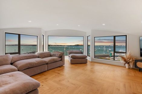 Photo of property in 3/43 Princes Street, Northcote Point, Auckland, 0627