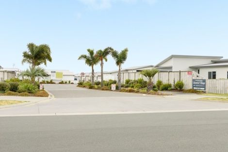 Photo of property in 11 Kamahi Crescent, Papamoa Beach, Papamoa, 3118