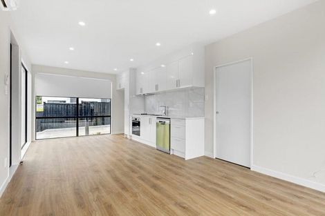 Photo of property in 6/8 Bagnall Avenue, Point England, Auckland, 1072