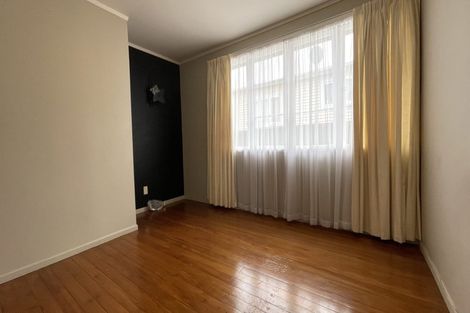 Photo of property in 6 Huxley Place, Glen Innes, Auckland, 1072