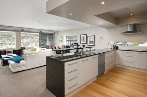 Photo of property in Oxleys Rock Apartments, 401/6 London Quay, Picton, 7220