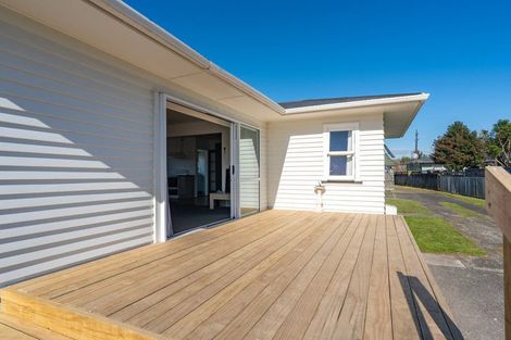 Photo of property in 10 Griffiths Place, Claudelands, Hamilton, 3214