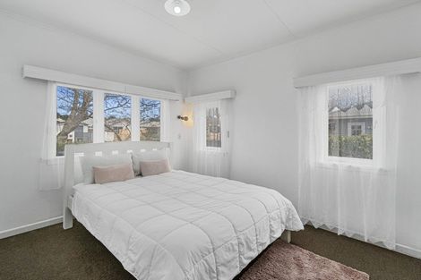 Photo of property in 18 Walsh Street, Forest Lake, Hamilton, 3200