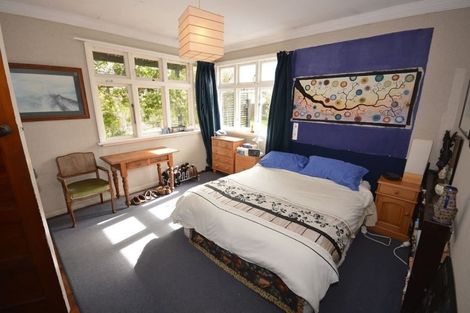 Photo of property in 1 Trig Hill Terrace, Waikanae Beach, Waikanae, 5036