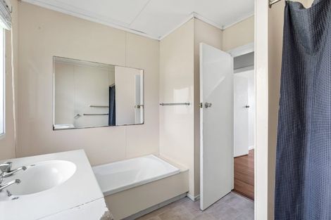 Photo of property in 52 Coronation Street, Te Hana, Wellsford, 0974