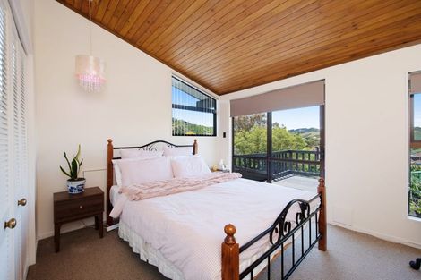 Photo of property in 35 Halswater Drive, Churton Park, Wellington, 6037