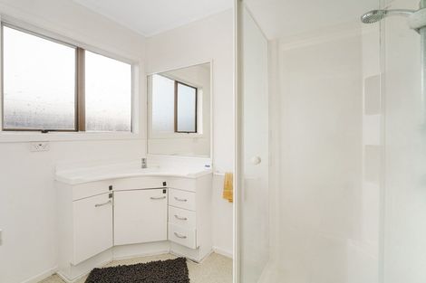 Photo of property in 9 Yates Street, Otaki Beach, Otaki, 5512