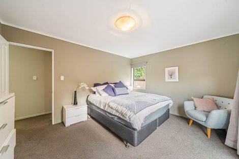 Photo of property in 26 Woolwich Close, Whitby, Porirua, 5024