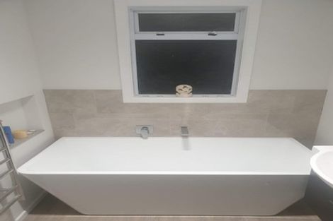 Photo of property in 15 Loasby Crescent, Newlands, Wellington, 6037