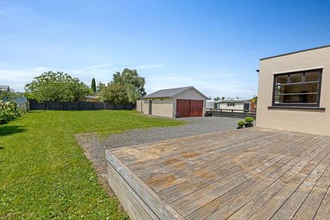 Photo of property in 16 Avon Street, Rongotea, 4476