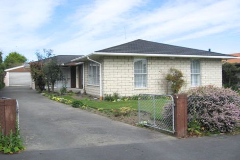 Photo of property in 28 Brogar Place, Casebrook, Christchurch, 8051