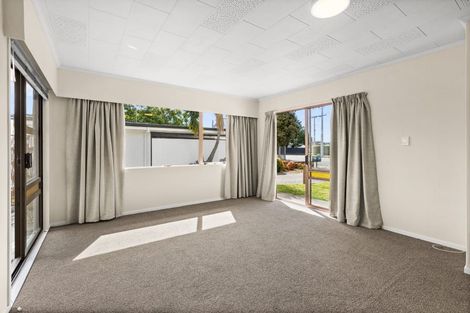 Photo of property in 68 Church Road, Taradale, Napier, 4112