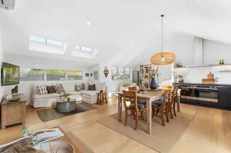 Photo of property in 75d Oceanbeach Road, Mount Maunganui, 3116