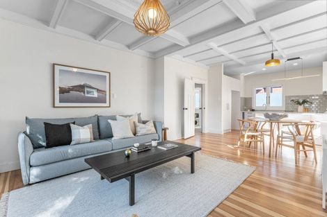 Photo of property in 28 Haig Avenue, Mount Roskill, Auckland, 1041