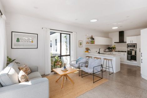 Photo of property in 135 Palm Beach Boulevard, Papamoa Beach, Papamoa, 3118