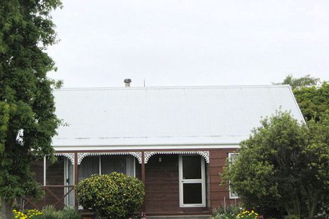 Photo of property in 22 Mulberry Place, Redwood, Christchurch, 8051