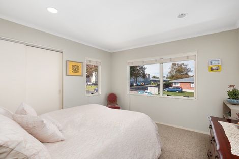 Photo of property in 4/23 Third Avenue, Tauranga, 3110