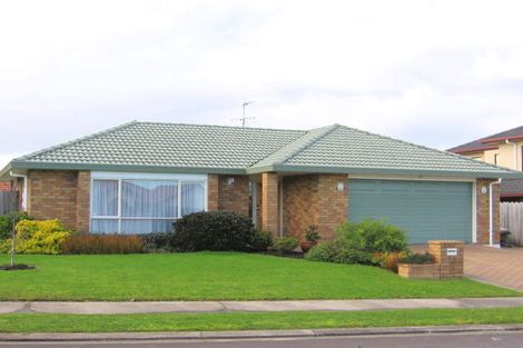 Photo of property in 12 Emyvalie Place, Dannemora, Auckland, 2016