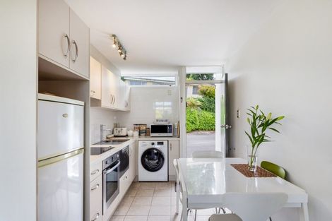 Photo of property in 1/300 Lake Terrace, Two Mile Bay, Taupo, 3330