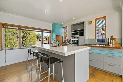 Photo of property in 54 Abbotts Way, Remuera, Auckland, 1050