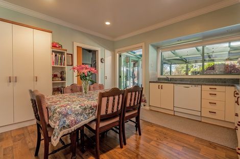 Photo of property in 12 Saint Albans Avenue, Hokowhitu, Palmerston North, 4410