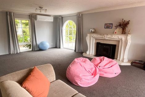 Photo of property in 12 Guinness Crescent, Ilam, Christchurch, 8041