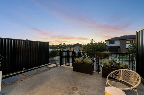 Photo of property in 1/6 Ngaroma House Drive, Hobsonville, Auckland, 0616