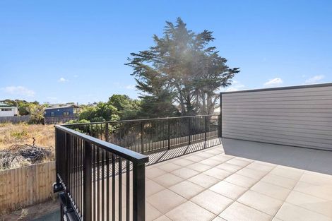 Photo of property in 85a Marine Parade, North New Brighton, Christchurch, 8083