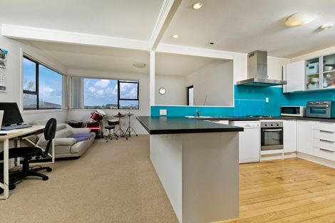 Photo of property in 102 Sunrise Avenue, Mairangi Bay, Auckland, 0630