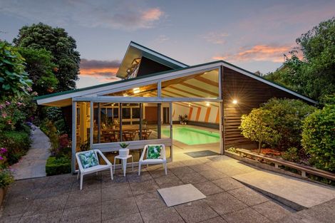 Photo of property in 51a Dyers Pass Road, Cashmere, Christchurch, 8022