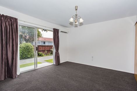 Photo of property in 1/148a Beach Road, North New Brighton, Christchurch, 8083