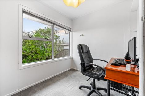 Photo of property in 120a Taylor Street, Blockhouse Bay, Auckland, 0600
