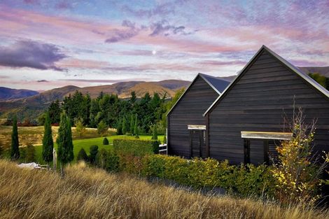 Photo of property in 10 Baird Lane, Lake Hayes, Queenstown, 9371