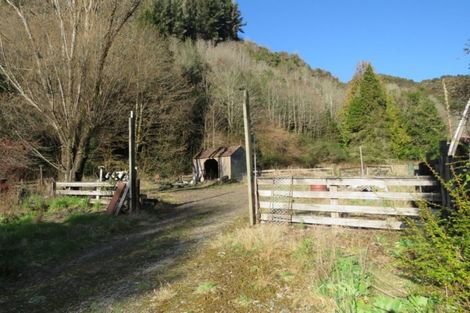 Photo of property in 58 Trennery Street, Blacks Point, Reefton, 7830