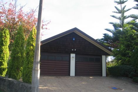 Photo of property in 27 Observatory Close, Whitby, Porirua, 5024