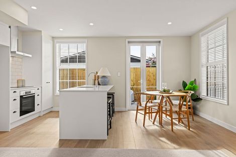 Photo of property in 51 Onslow Street, St Albans, Christchurch, 8014