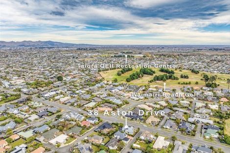 Photo of property in 38 Aston Drive, Waimairi Beach, Christchurch, 8083