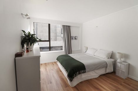 Photo of property in Hobson Court Flats, 23/70 Hobson Street, Thorndon, Wellington, 6011