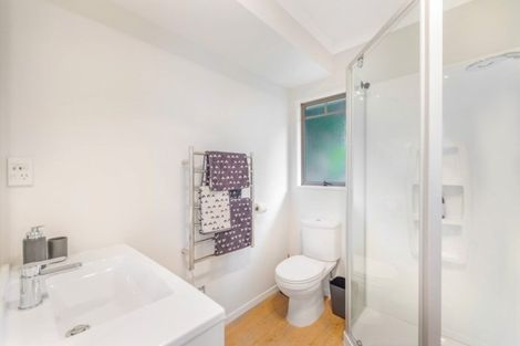 Photo of property in 18 Mews Place, Forest Lake, Hamilton, 3200