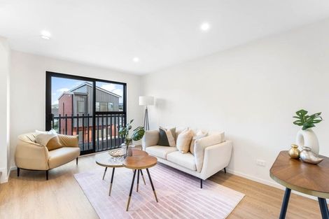 Photo of property in 1/45 Smythe Road, Henderson, Auckland, 0612