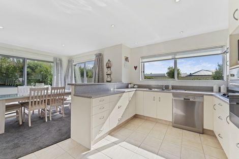 Photo of property in 8 Robertson Court, Cromwell, 9310