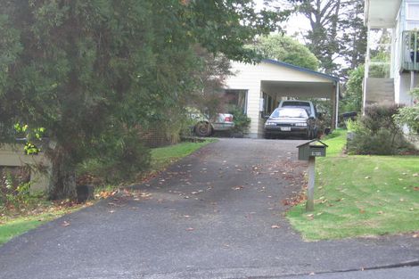 Photo of property in 1/13a Easter Parade, Glen Eden, Auckland, 0602