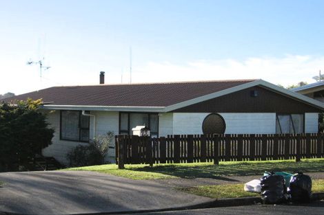 Photo of property in 22 Hamblyn Crescent, Nawton, Hamilton, 3200