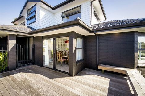 Photo of property in 20 Renoir Street, West Harbour, Auckland, 0618