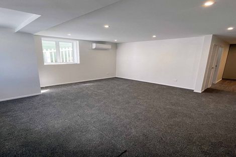 Photo of property in 7 Rixon Grove, Mount Victoria, Wellington, 6011