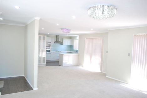 Photo of property in 50b Pinedale Place, Henderson, Auckland, 0610