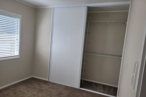 Photo of property in 2/5 Aries Place, Shelly Park, Auckland, 2014