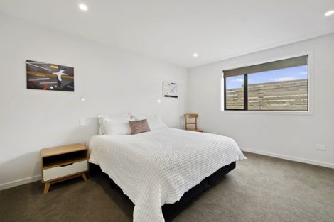 Photo of property in 20 Infinity Drive, Wanaka, 9305