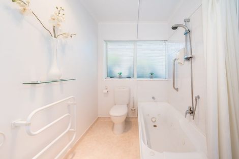 Photo of property in 28 Beach Haven Place, Paraparaumu Beach, Paraparaumu, 5032